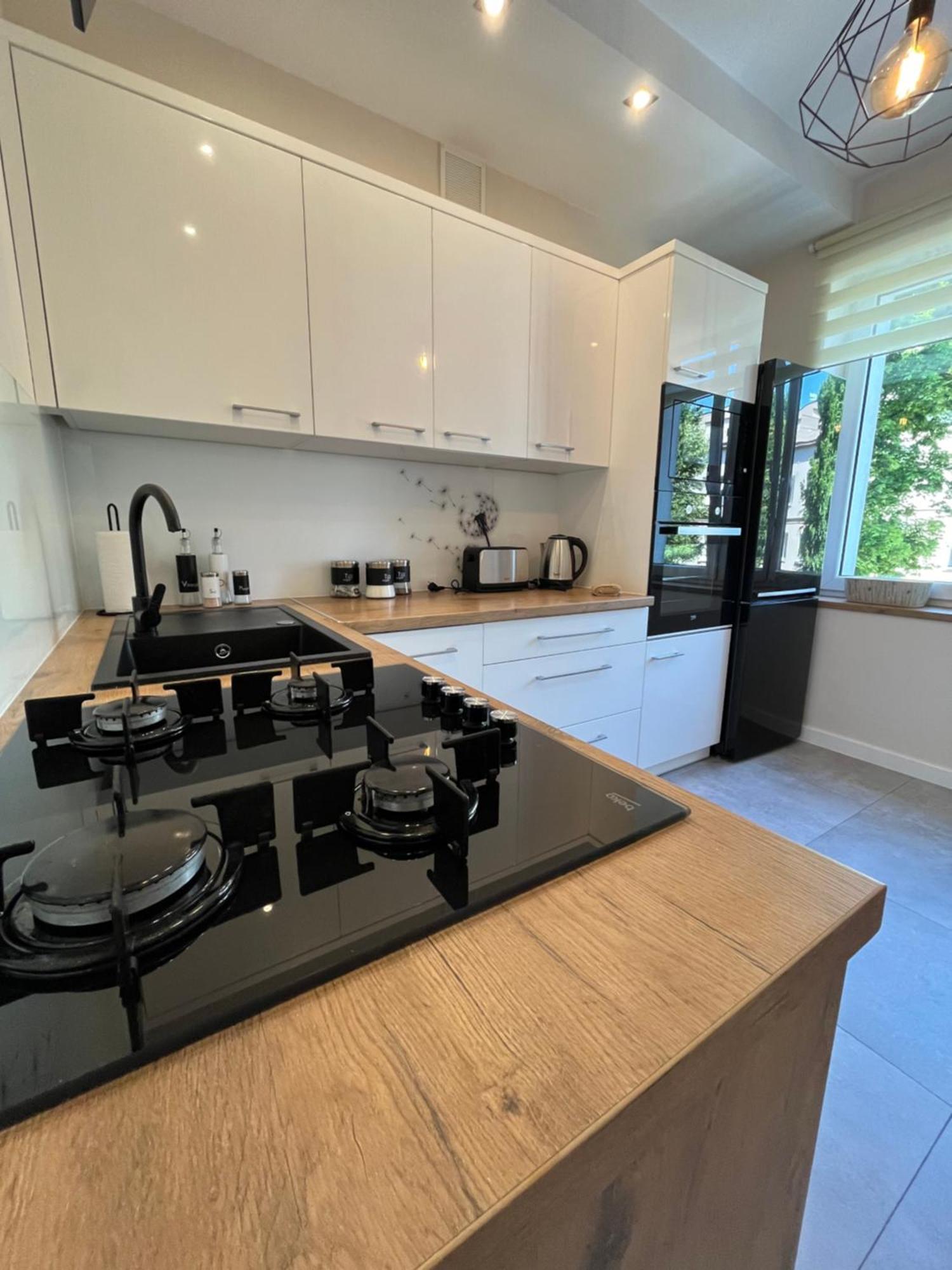 Apartament Sunrise Çestohova Dış mekan fotoğraf